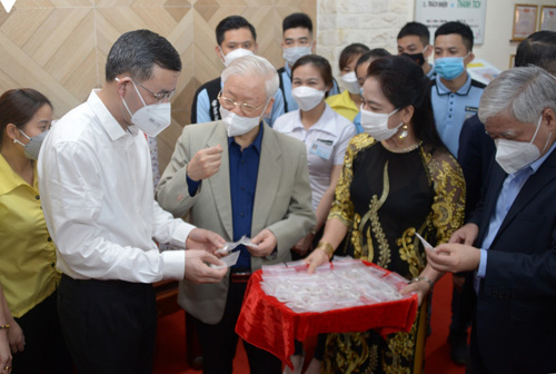 Tổng Bí thư Nguyễn Phú Trọng thăm và làm việc tại Hòa Bình