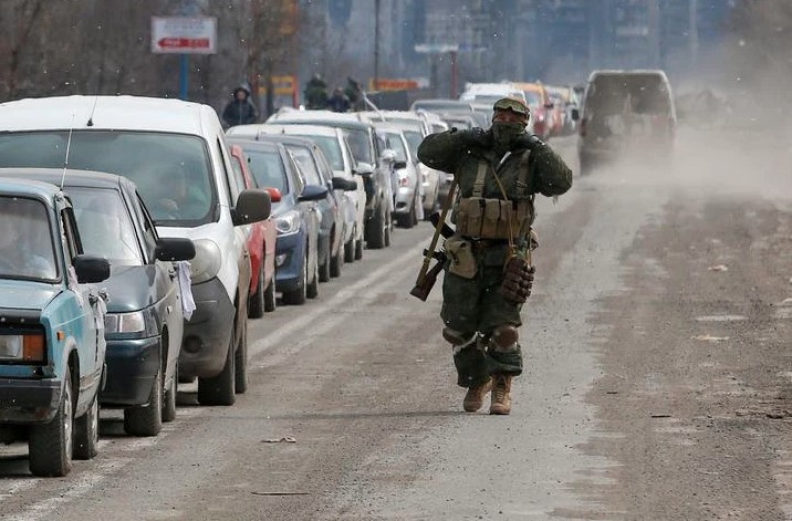 RIA: Phe thân Nga cáo buộc quân Ukraine rã ngũ - giả dạng phụ nữ hòng thoát khỏi Mariupol