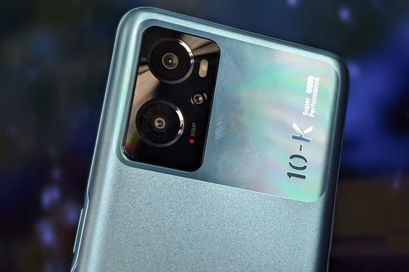 Oppo ra mắt smartphone chống nước, RAM 8 GB, sạc 33W, giá 5 triệu