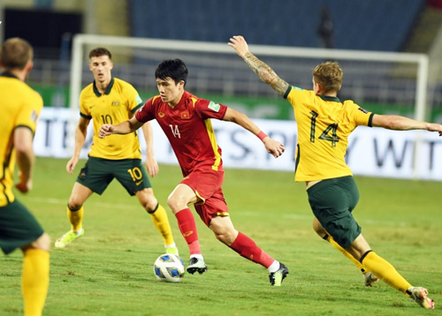 TỔN THẤT: Hoàng Đức tái mắc COVID-19, ĐT Việt Nam chỉ còn đúng 23 cầu thủ đấu ĐT Oman