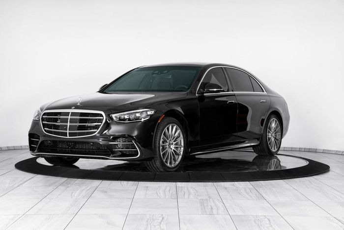 Khám phá Mercedes S-Class bọc thép của INKAS