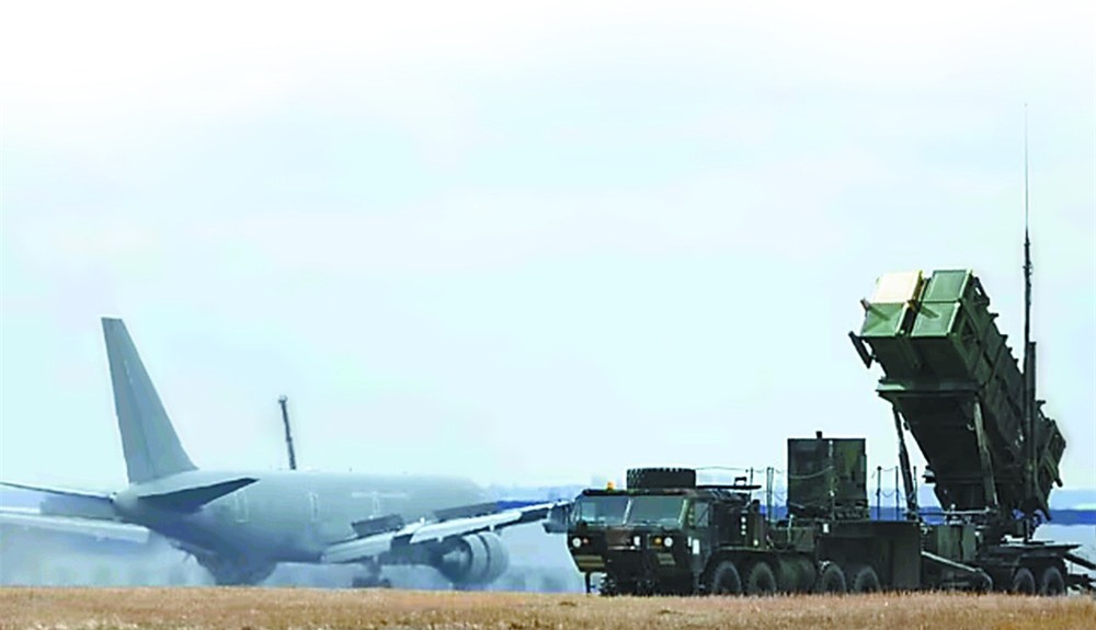 Bị Nga giám sát chặt,  NATO sẽ tính đường nào để chuyển vũ khí ra mặt trận cho QĐ Ukraine? - Ảnh 2.
