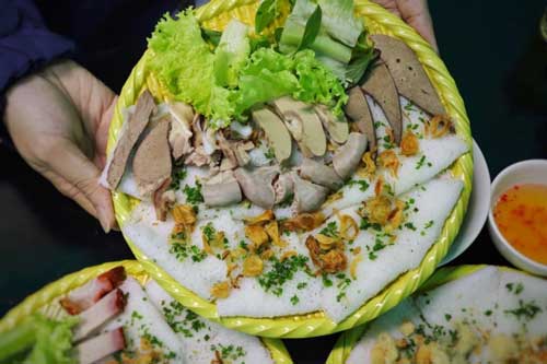Bánh hỏi lòng heo - món ăn làm ấm lòng những người con xa quê trở về Bình Định