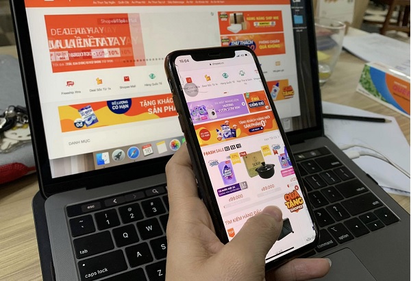 Doanh nghiệp phải quyết tâm và "máu lửa" khi tham gia sàn thương mại điện tử