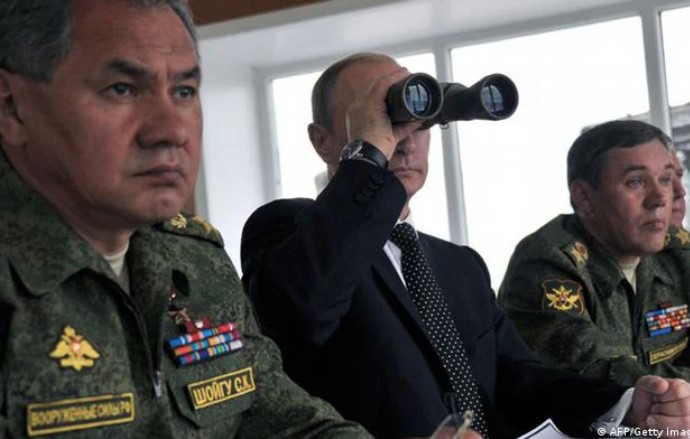 Hai đại tướng Nga liên tục từ chối điện thoại của Lầu Năm Góc: Cảnh báo kịch bản nguy hiểm