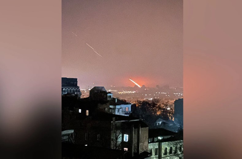 Hiện là 6h sáng Kiev - Những diễn biến mới nhất chiến sự nóng bỏng ở Ukraine