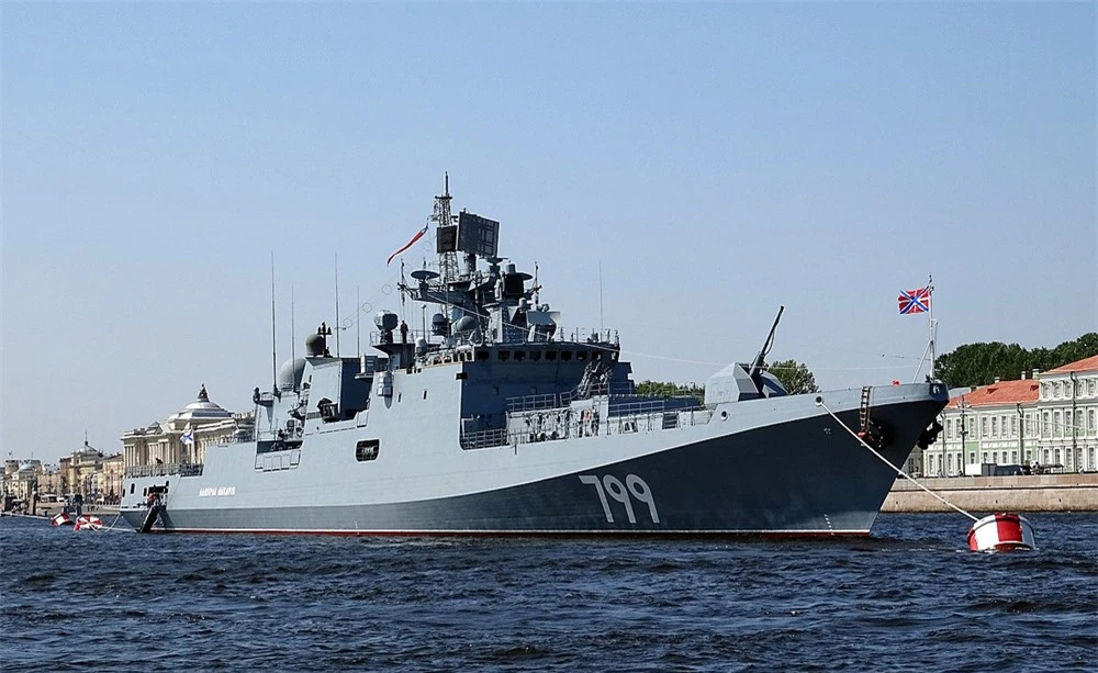 NÓNG: Tàu chiến Nga nã tên lửa bắn tàu Hải quân Ukraine gần Odessa – Có điều kỳ lạ - Ảnh 1.