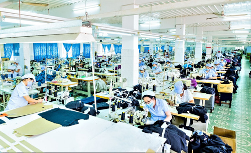 TP Hồ Chí Minh cho phép F1 đã tiêm đủ liều vaccine được phép đi làm, đi học