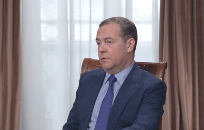 Ông Medvedev: Phương Tây "tính toán sai lầm" khi liên tiếp giáng đòn trừng phạt Nga