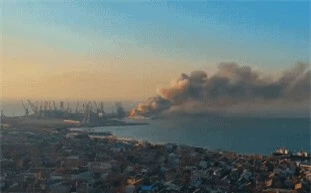 Ukraine tuyên bố bắn cháy tàu chiến Nga trên biển Azov: Loại tên lửa nào được sử dụng?