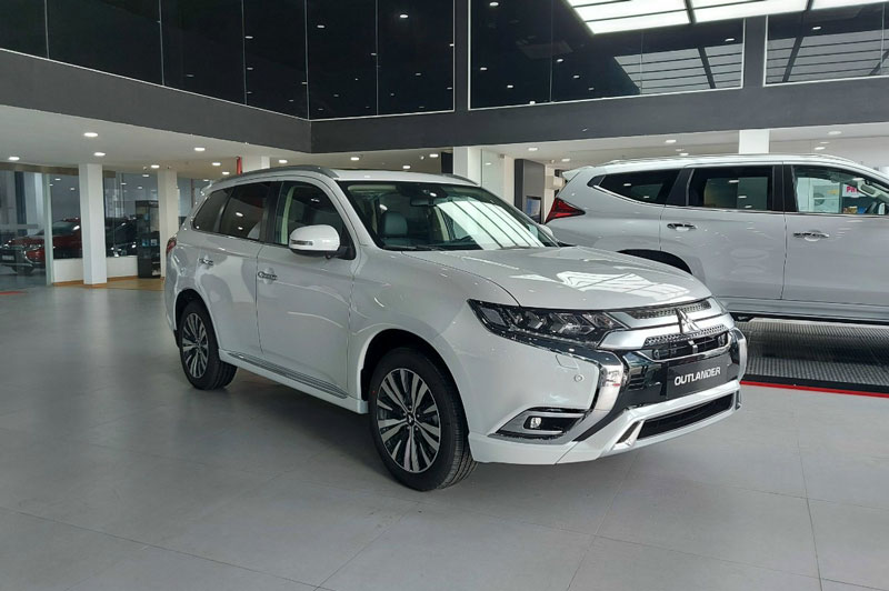 Cận cảnh Mitsubishi Outlander 2022 giá từ 825 triệu đồng tại Việt Nam