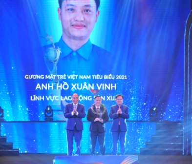 Tôn vinh 10 gương mặt trẻ Việt Nam tiêu biểu năm 2021