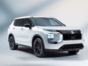 Mitsubishi Outlander phiên bản đặc biệt, giá 686 triệu đồng