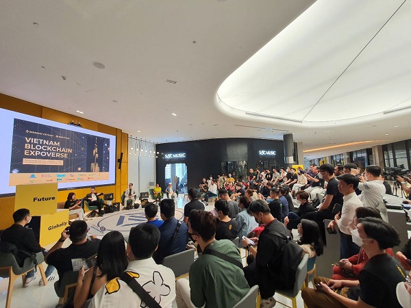 Vietnam Blockchain Expoverse thu hút đông đảo cộng đồng doanh nghiệp công nghệ Việt Nam.