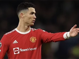 Ronaldo thất thu vì MU trắng tay