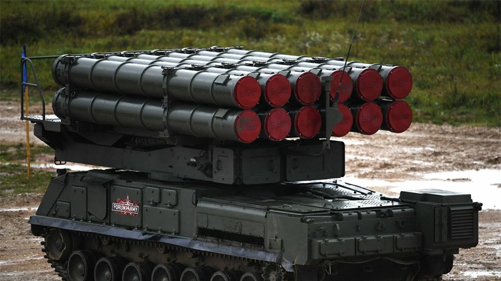 Topwar: Vũ khí phòng không hiệu quả nhất của Ukraine vẫn tan nát dưới tên lửa Nga, vì sao? - Ảnh 1.
