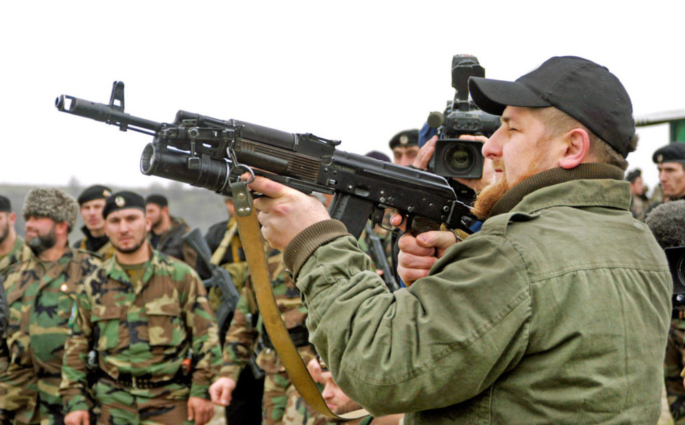 "Đoàn xiếc" Chechnya ở Ukraine - Đòn giội ngược vào Kadyrov: Bong bóng danh tiếng vỡ vụn?