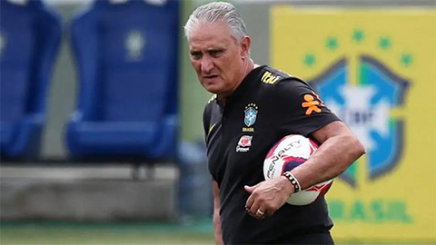 HLV tuyển Brazil xin lỗi Arsenal