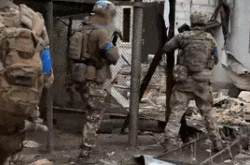 NÓNG: Ukraine tái chiếm thành phố chiến lược - Đóng sập cánh cửa vào tây bắc Kiev của Nga?