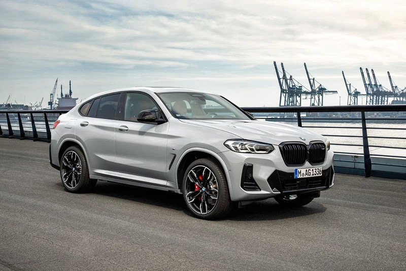 3. BMW X4 xDrive30i (giá khởi điểm: 51.800 USD).