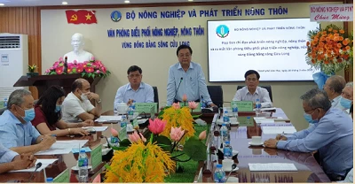 ông Lê Minh Hoan - Bộ trưởng Bộ NN-PTNT chủ trì buổi ra mắt văn phòng điều phối.