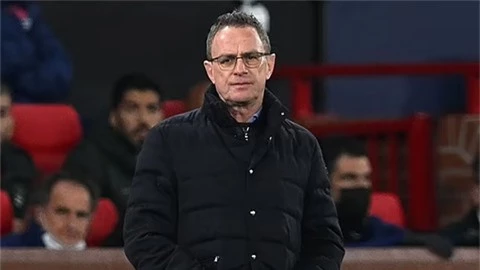 Rangnick đề xuất trọng tài tập cùng các CLB Ngoại hạng Anh 