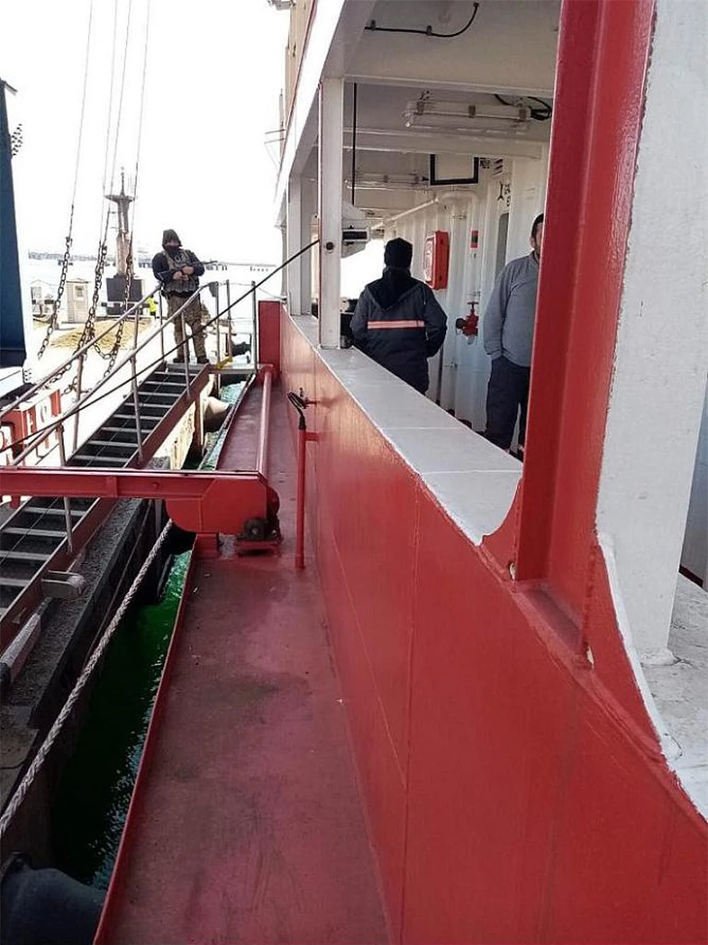 Lan truyền tin QĐ Ukraine bắt giữ tàu Thổ Nhĩ Kỳ làm con tin ở Odessa- Thực hư ra sao? - Ảnh 2.