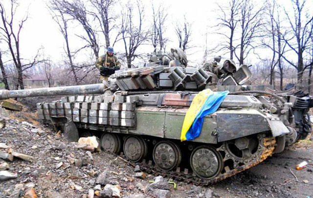 Topwar: Chốt chặn nam Kharkov tan vỡ, quân Ukraine bị Nga truy đuổi gắt gao tới Donetsk