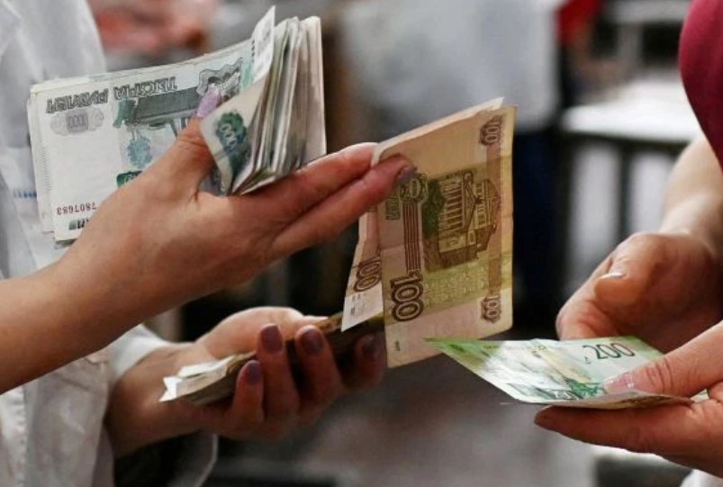 Không chỉ khí đốt, Chủ tịch Hạ viện Nga kêu gọi mở rộng danh mục thanh toán bằng đồng rúp