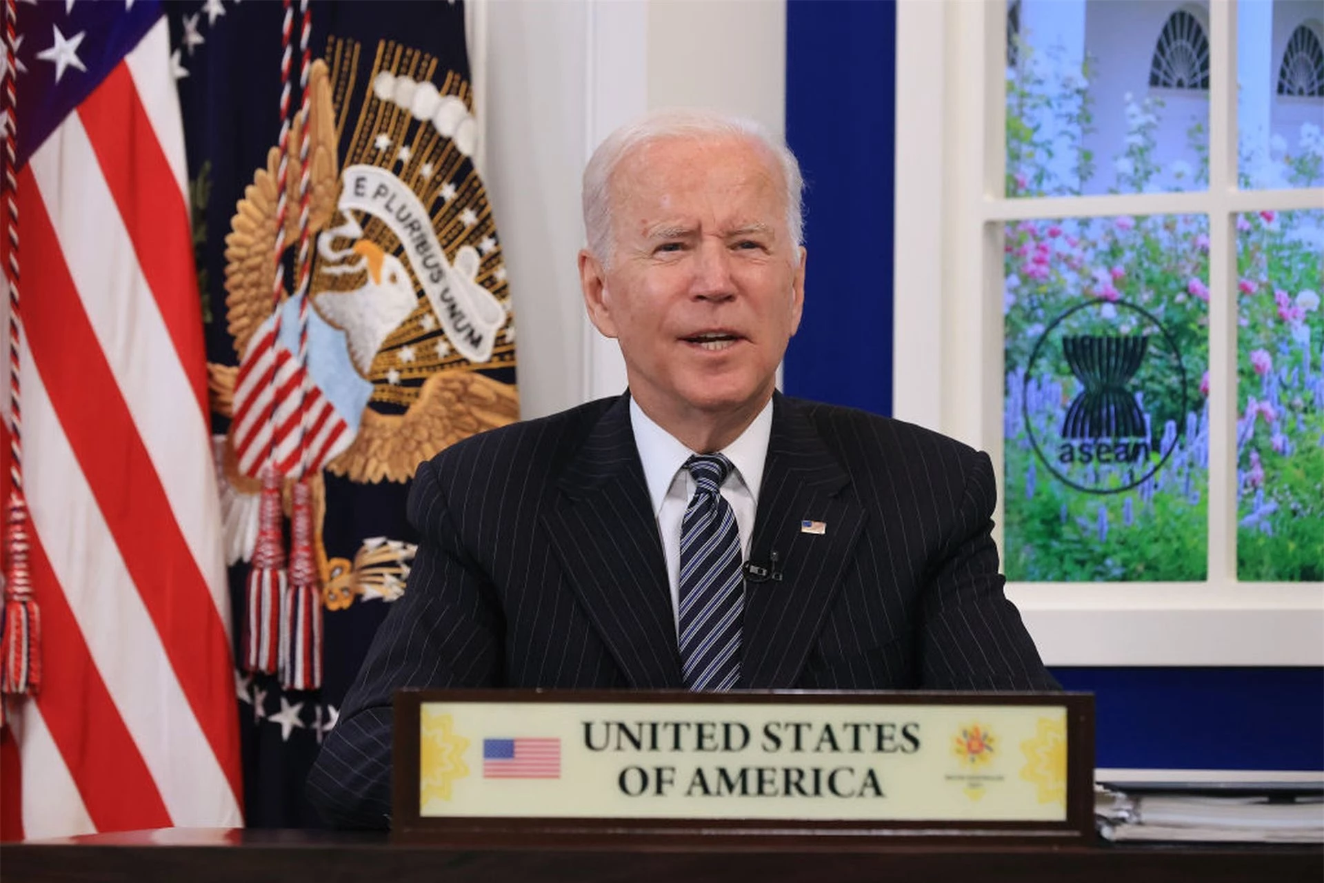 Nga cam kết giảm các hoạt động quân sự gần Kiev. Tổng thống Mỹ Biden: Hãy chờ xem! - Ảnh 2.