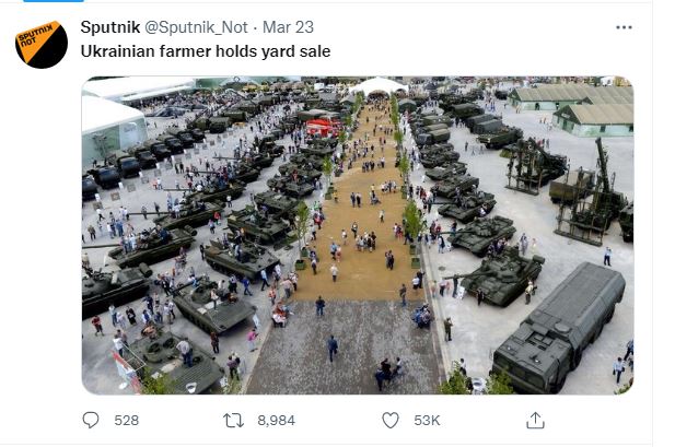 Giữa xung đột, nông dân Ukraine mở triển lãm bán xe quân sự quy mô lớn: Ngọn nguồn ra sao?