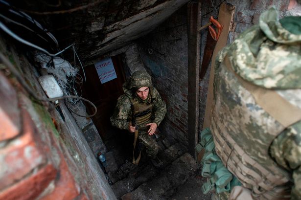 RIA: Mariupol sắp xong, "nín thở" chờ trận quyết định số phận 70.000 quân tướng Ukraine!