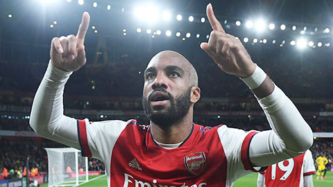 Arsenal cân nhắc khả năng gia hạn hợp đồng với Lacazette