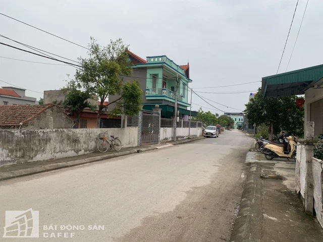 Bán lô đất quê 6 tỷ đầu tư cho con du học, 5 năm sau, lô đất tăng gấp 3, người mẹ tuyên bố: "Tôi không bao giờ hối hận"