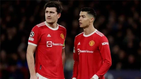 Man United xa tầm với Top 4