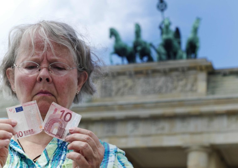 Bộ trưởng kinh tế Đức: Nước nhà ngày càng nghèo vì... Nga