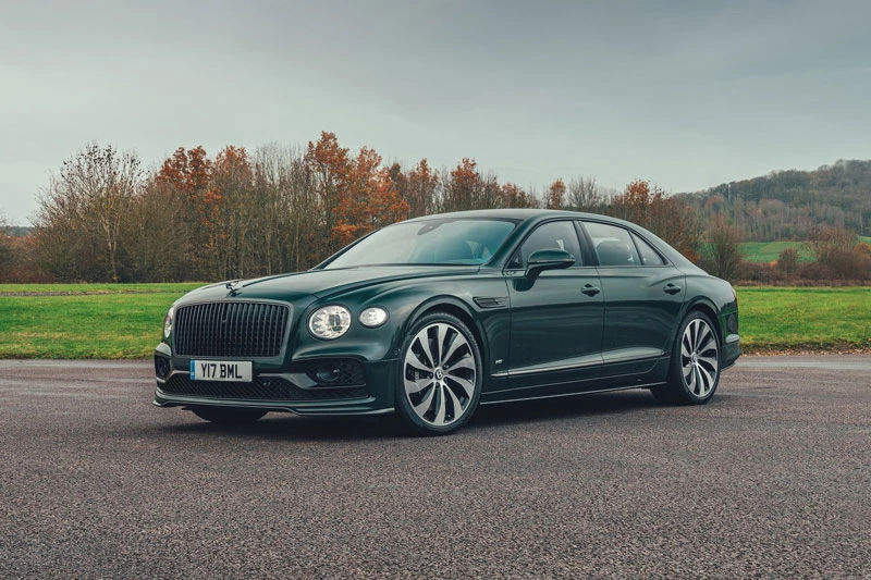 4. Bentley Flying Spur.