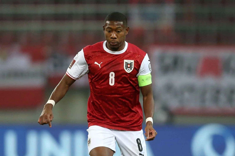 Hậu vệ trái: David Alaba (Áo).