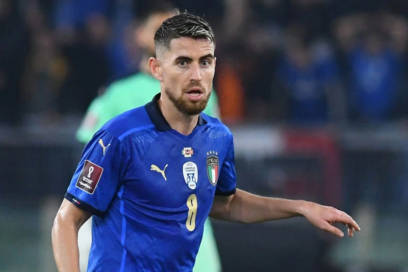 Tiền vệ: Jorginho (Italia).