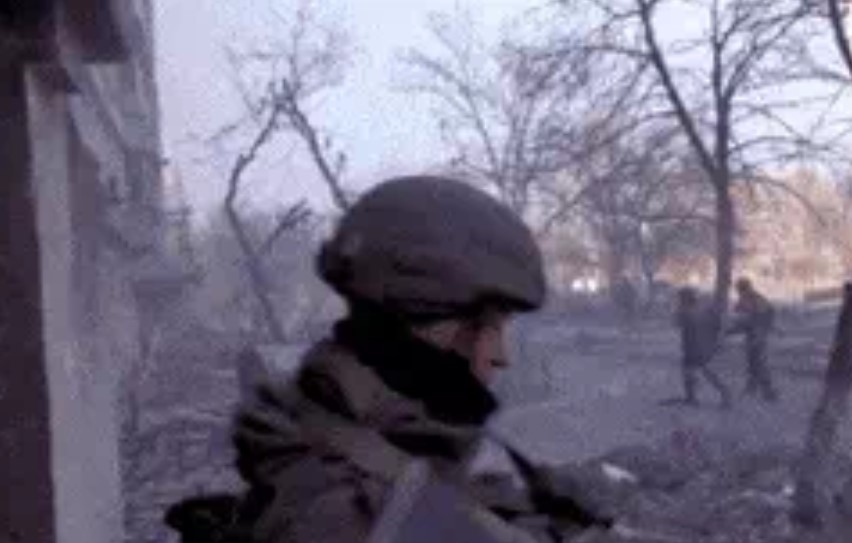 Toàn cảnh chiến sự trưa 4/4: Tên lửa bắn trúng loạt mục tiêu Ukraine - Mariupol nóng rực