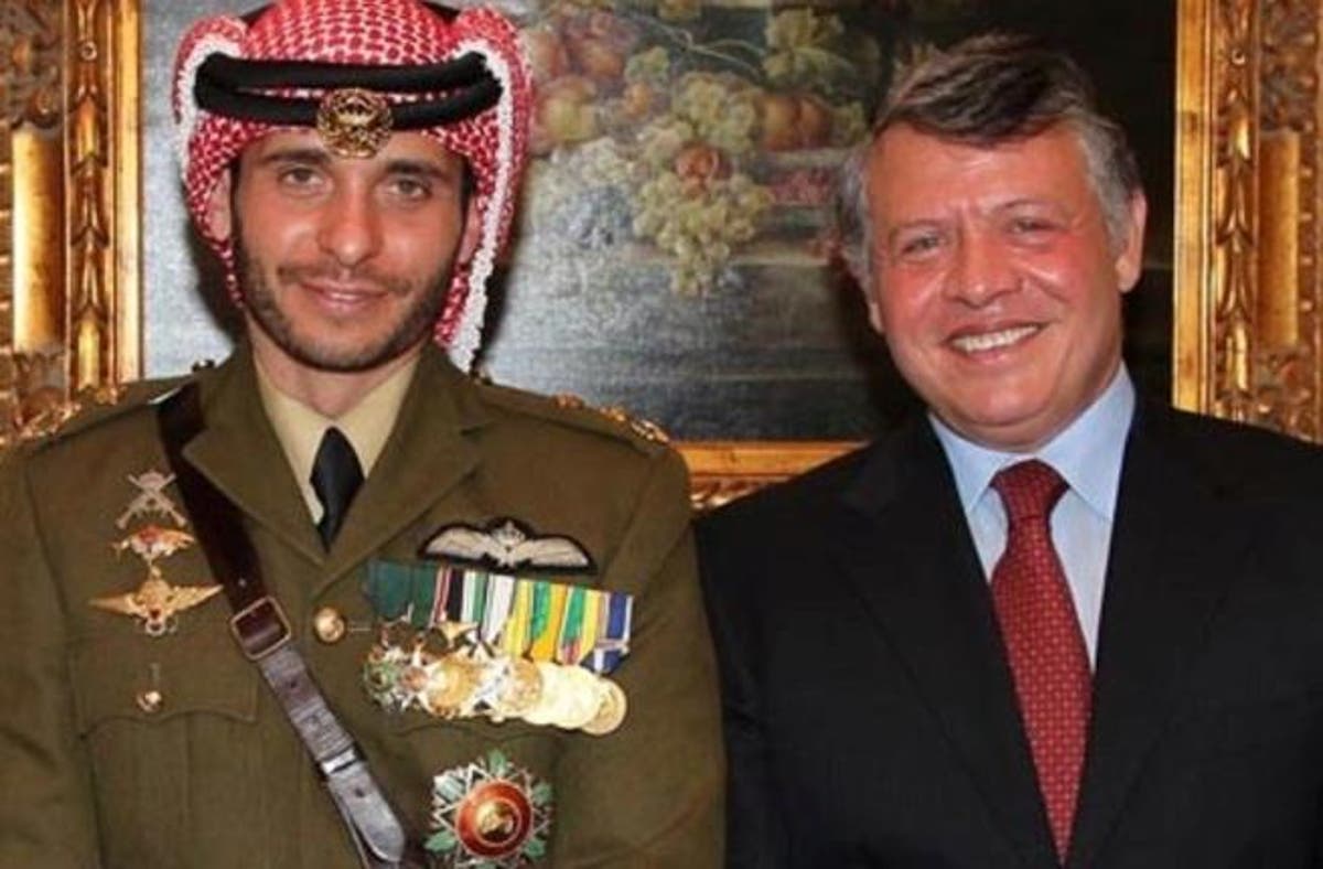 Cung đấu thời hiện đại: Hoàng tử từ bỏ tước vị, công khai chỉ trích nhà vua sau loạt scandal giành ngai vàng và giam cầm trong cung điện