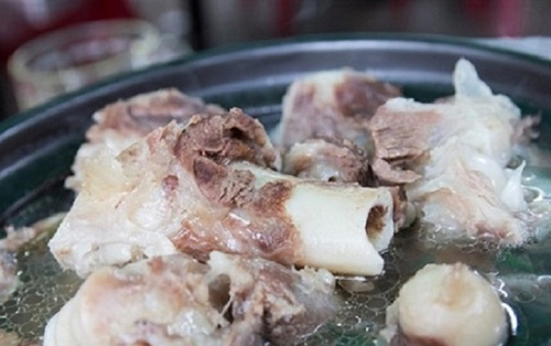 Mách bà nội trợ bí quyết hầm xương thơm ngon, đậm đà