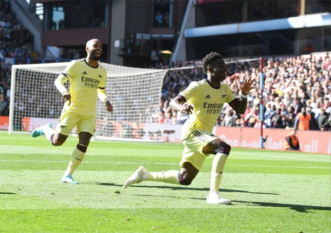 Chelsea cẩn trọng, Arsenal & Tottenham vẫn có thể đá văng họ khỏi Top 4