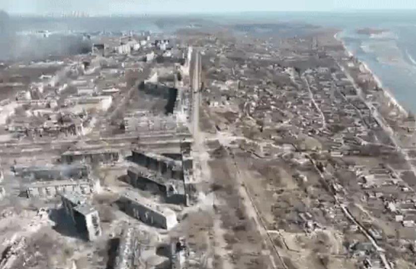 NÓNG: Quân DPR chính thức kiểm soát cả trung tâm Mariupol, cứ điểm Ukraine "coi như xong"