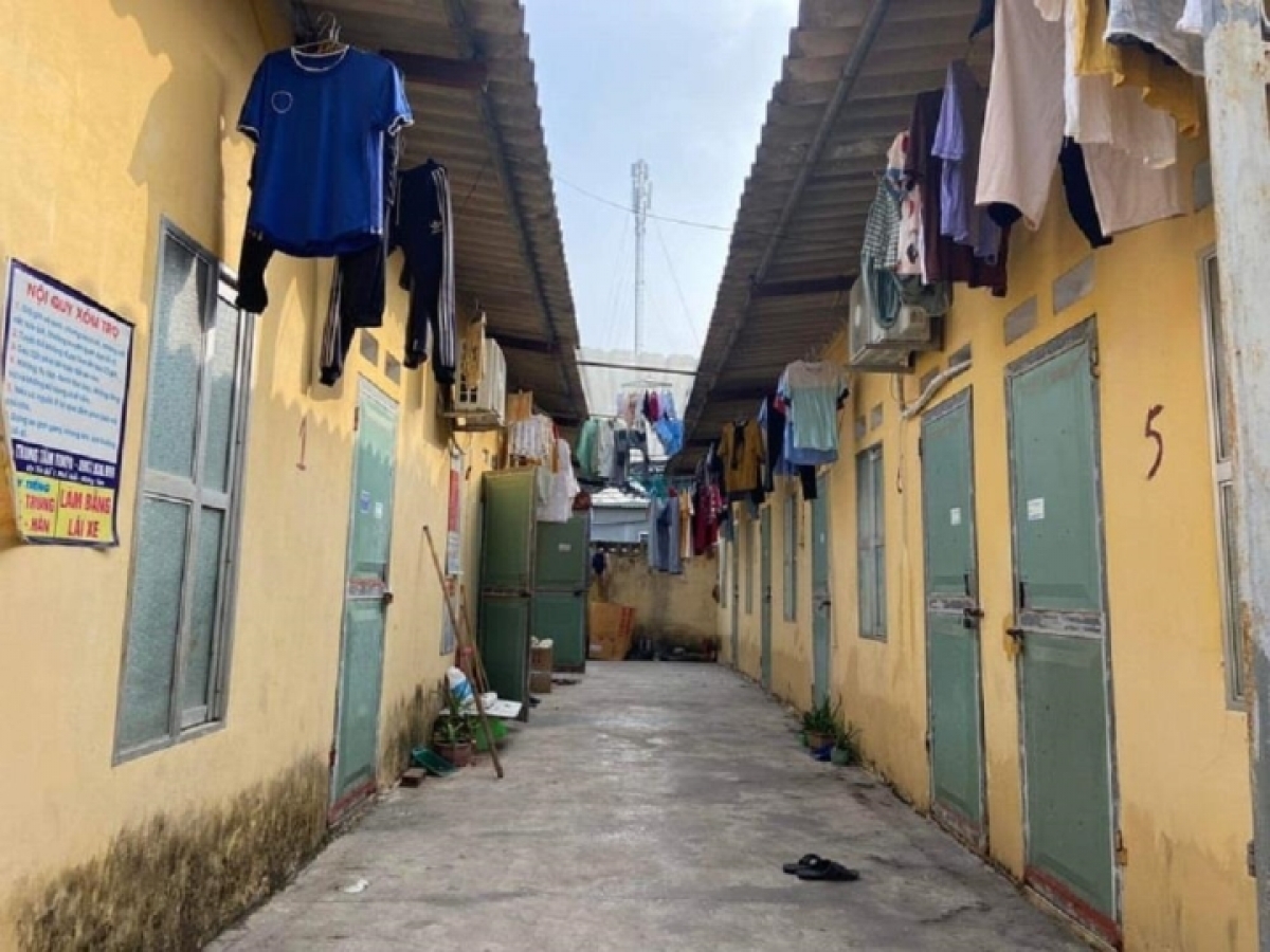 Lao động nghèo "thắt lưng buộc bụng", mong ngóng tiền hỗ trợ thuê nhà trọ