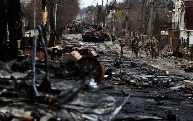 Reuters: Lính nghĩa vụ do Nga hậu thuẫn chiến đấu ở Ukraine bằng vũ khí từ Thế kỷ 19!