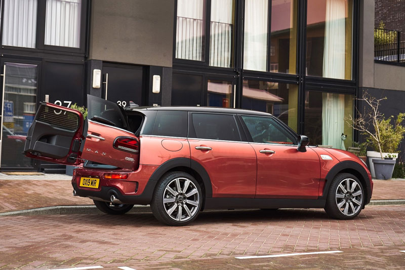 Bảng giá xe MINI tháng 4/2022