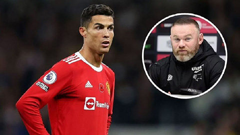 Rooney: 'Man United đã sai khi mua lại Ronaldo'