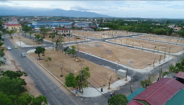 Dòng tiền dịch chuyển vào đất nền miền Trung 