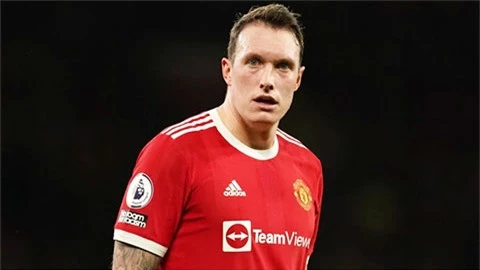 Phil Jones và số phận kỳ lạ tại Man United